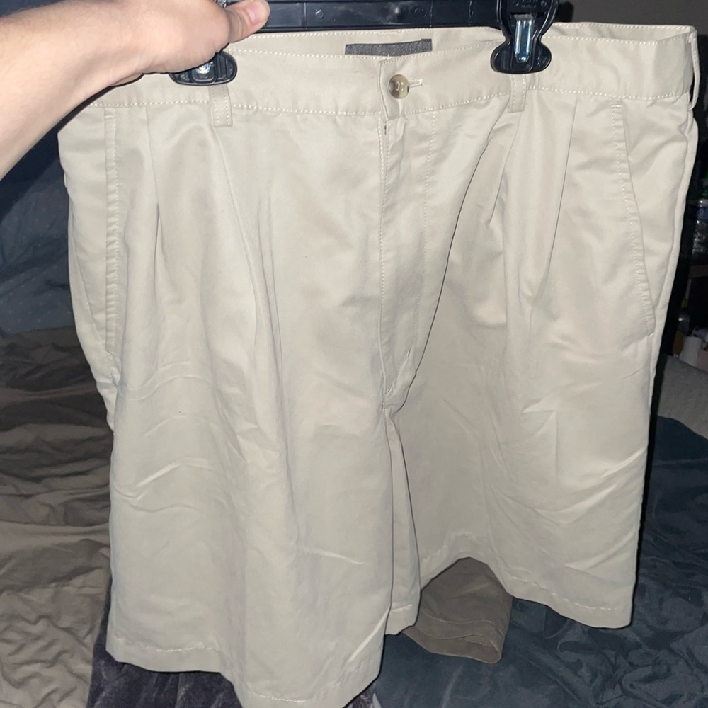 Croft & Barrow Mens Dress/Dark Khaki Capris *make offers* - Picture 4 of 6
